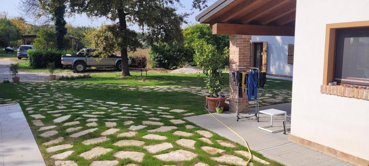 La Meridiana B&B カザーレ・スル・シーレ エクステリア 写真