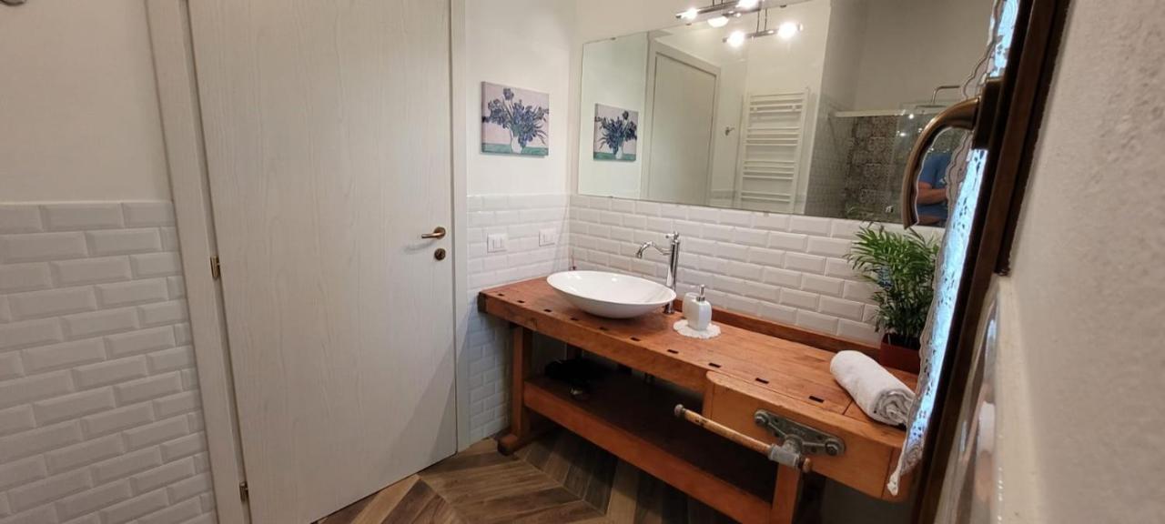 La Meridiana B&B カザーレ・スル・シーレ エクステリア 写真