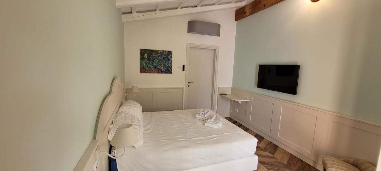 La Meridiana B&B カザーレ・スル・シーレ エクステリア 写真
