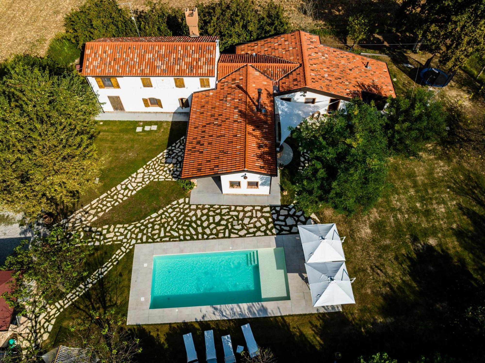 La Meridiana B&B カザーレ・スル・シーレ エクステリア 写真