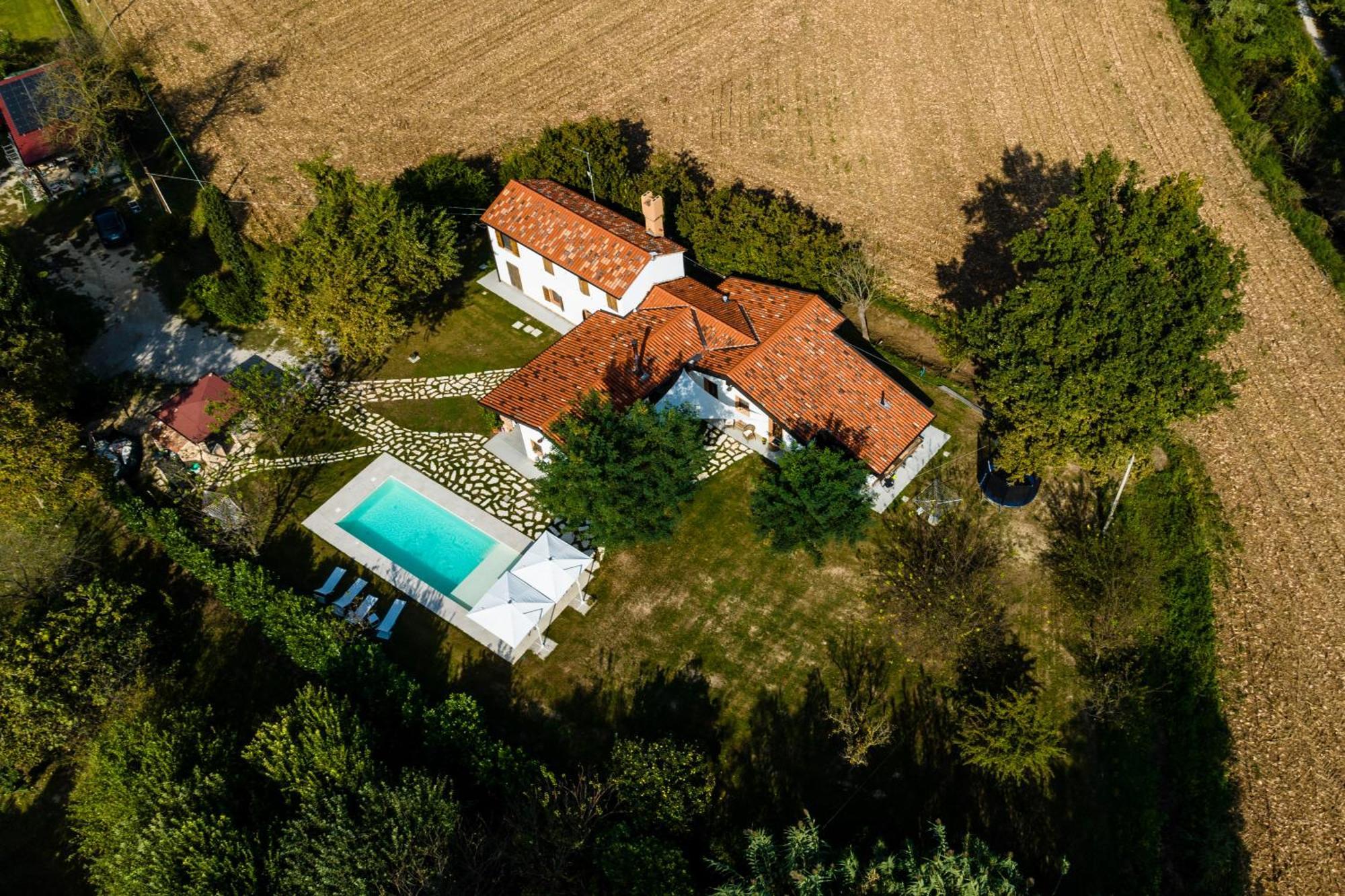 La Meridiana B&B カザーレ・スル・シーレ エクステリア 写真