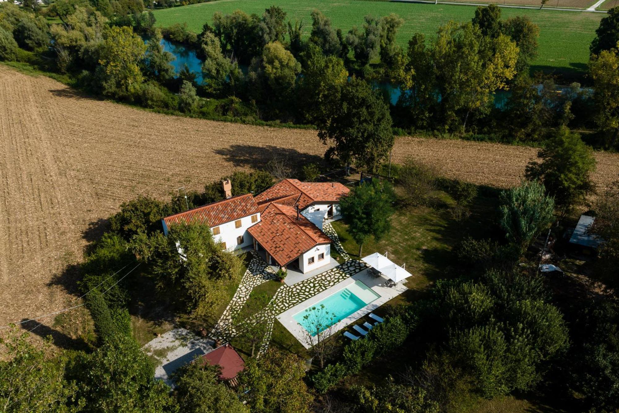 La Meridiana B&B カザーレ・スル・シーレ エクステリア 写真