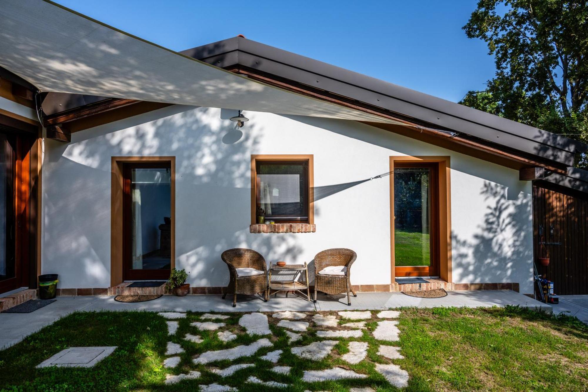 La Meridiana B&B カザーレ・スル・シーレ エクステリア 写真