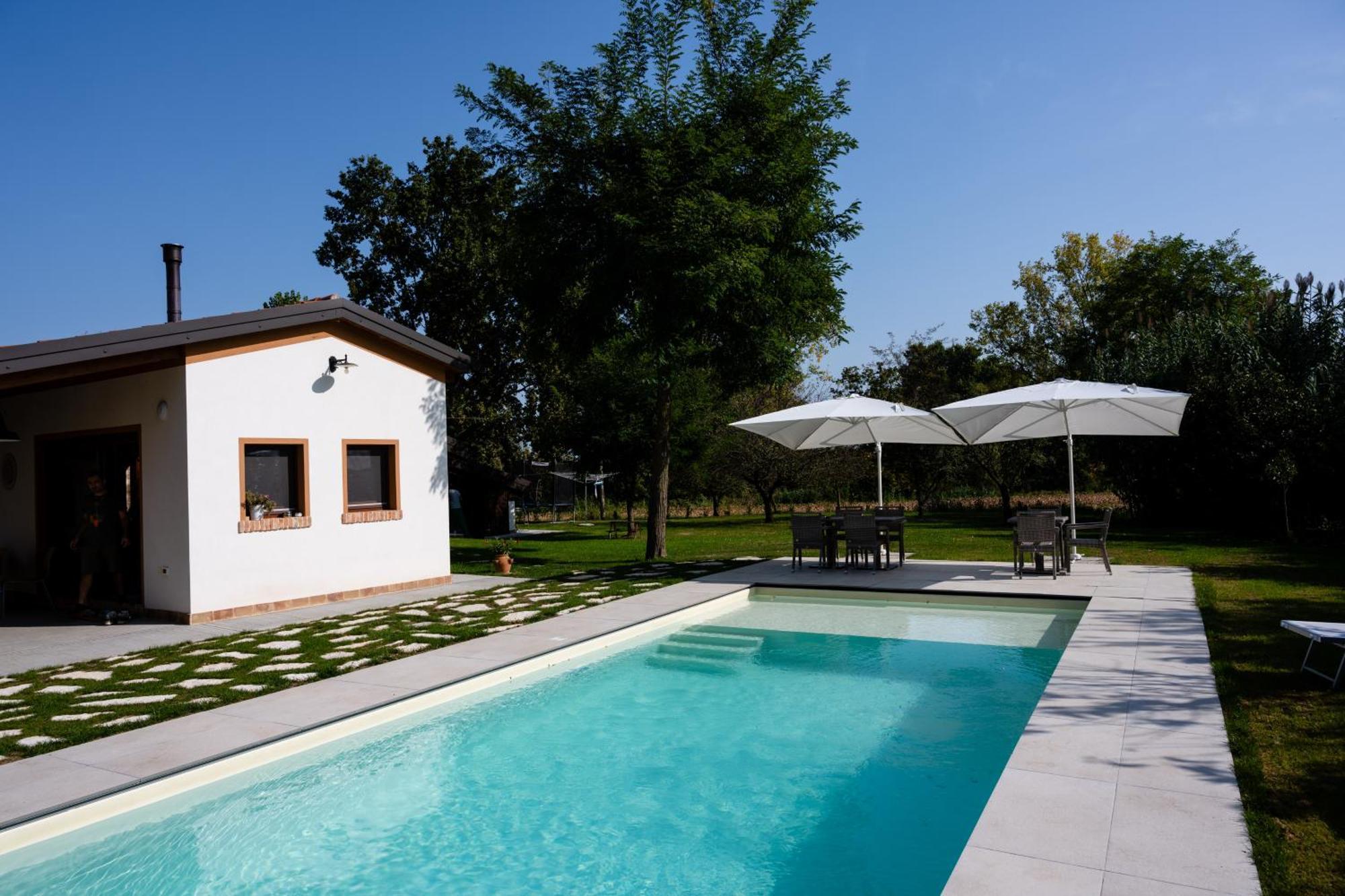 La Meridiana B&B カザーレ・スル・シーレ エクステリア 写真