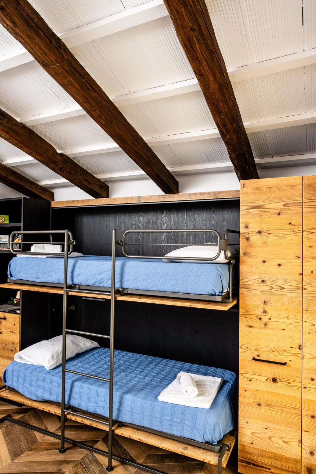 La Meridiana B&B カザーレ・スル・シーレ エクステリア 写真
