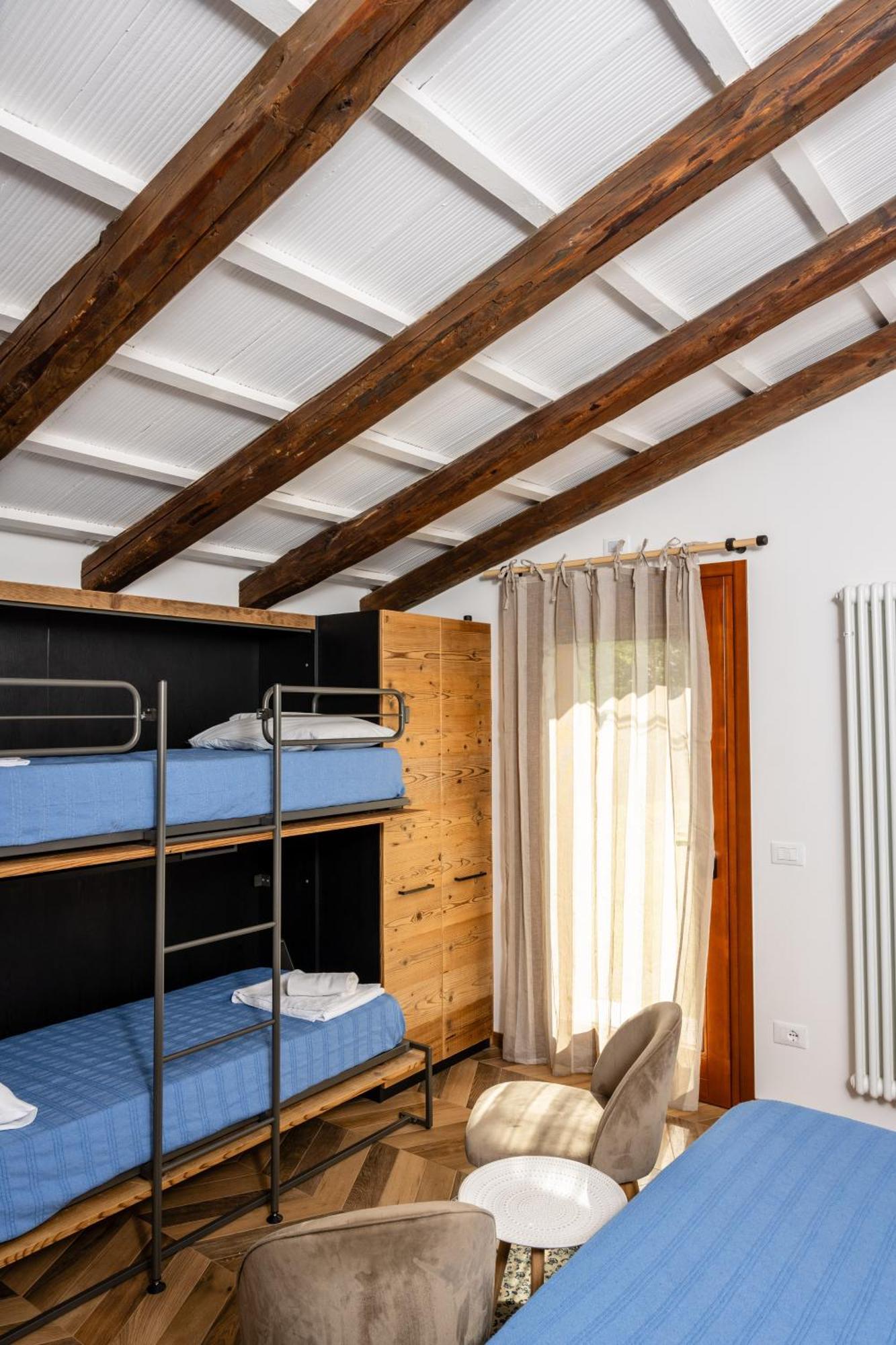 La Meridiana B&B カザーレ・スル・シーレ エクステリア 写真